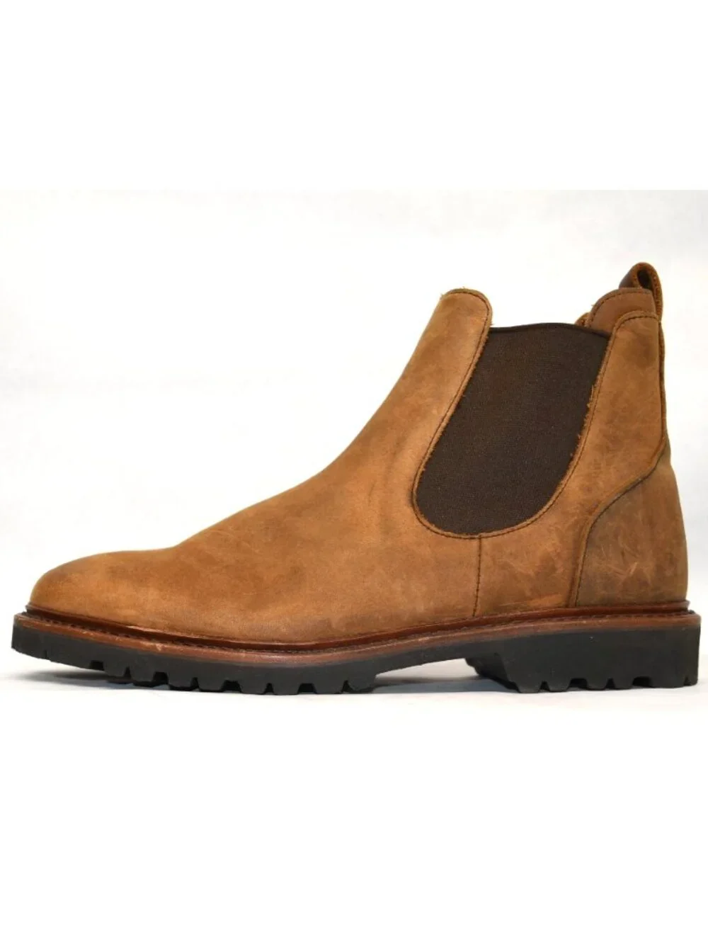New! Allen Edmonds Grafton Chelsea Boot Tan Nubuck Size 8.5 D 6887 DD560